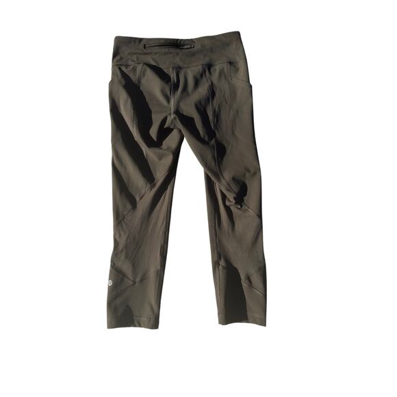 Lululemon Pants - Lululemon Pace Rival Crop 22" leggings in Dark Olive, size 6